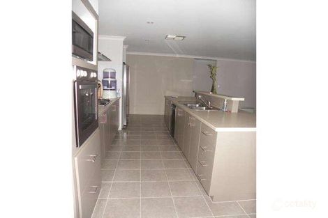 Property photo of 7 Mawson Grange Lakelands WA 6180