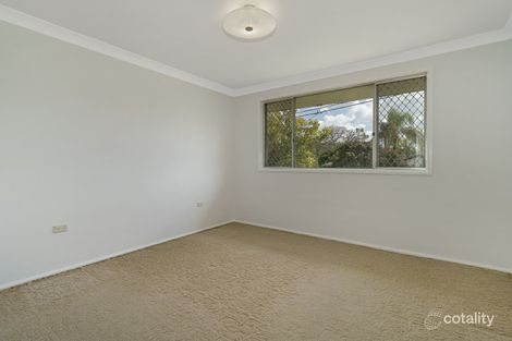 Property photo of 26 Priestley Parade Point Clare NSW 2250