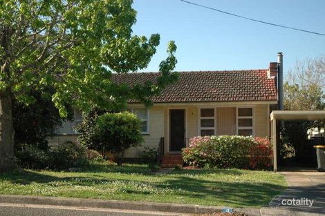 9 Walsh Cres, North Nowra, NSW 2541