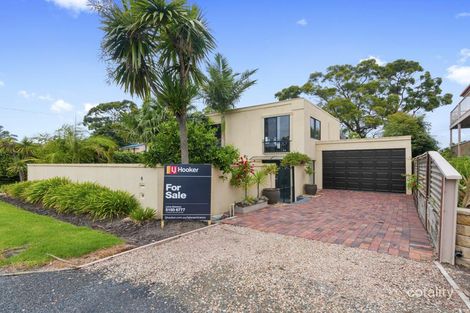 8 Sandbar Dr, Lakes Entrance, VIC 3909