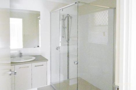 Property photo of 35 Schooner Circuit Manly West QLD 4179