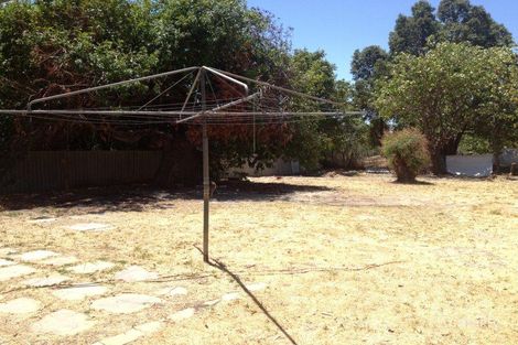 Property photo of 8 The Crescent Maddington WA 6109