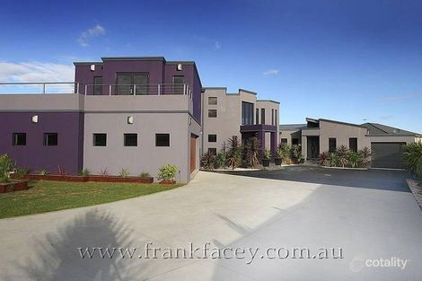 37 St Ives Dr, Narre Warren South, VIC 3805