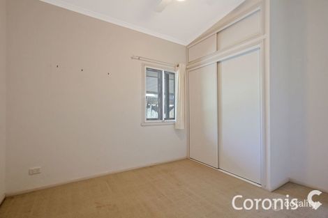 19 Belvedere St, Clontarf, QLD 4019