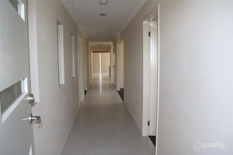 Property photo of 5 Banfield Place Lyndhurst VIC 3975