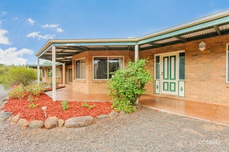 Property photo of 4 Swaney Court Strathtulloh VIC 3338