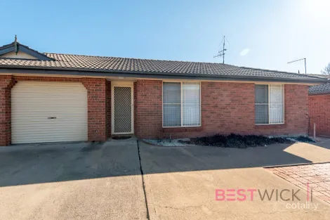 Property photo of 3/101 Stewart Street Bathurst NSW 2795