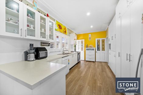 Property photo of 2 Marinna Road Elanora Heights NSW 2101