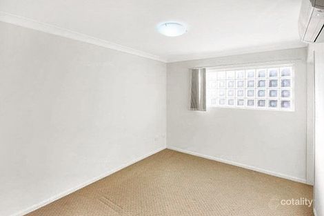 Property photo of 2/35 Station Avenue Gaythorne QLD 4051
