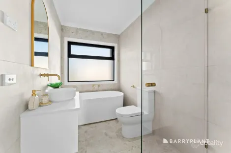 Property photo of 2/40 King Parade Knoxfield VIC 3180