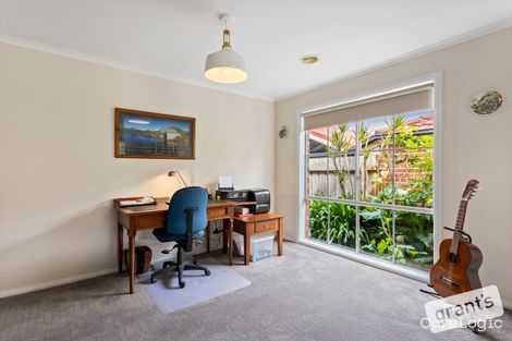 Property photo of 9 Sorrento Avenue Berwick VIC 3806