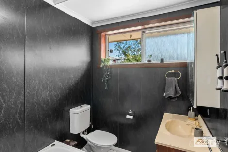 Property photo of 54 Torquay Road East Devonport TAS 7310