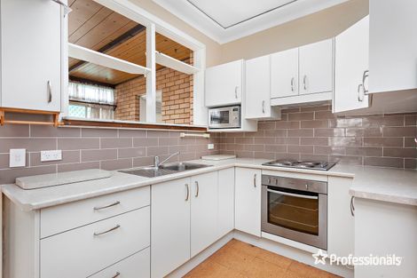 Property photo of 10 Marsden Crescent Peakhurst NSW 2210