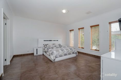 Property photo of 34 Beechworth Avenue Greenvale VIC 3059