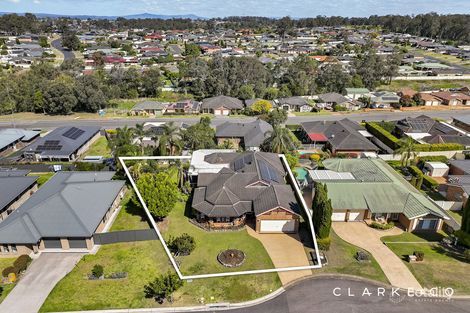 11 Birch Gr, Aberglasslyn, NSW 2320
