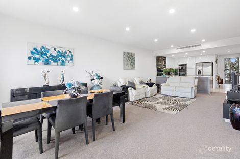 Property photo of 522/3 Pendraat Parade Hope Island QLD 4212