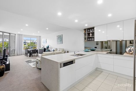 Property photo of 522/3 Pendraat Parade Hope Island QLD 4212