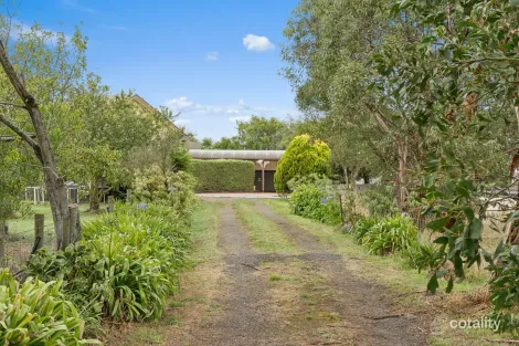 Property photo of 239 Nelsons Road Elingamite North VIC 3266