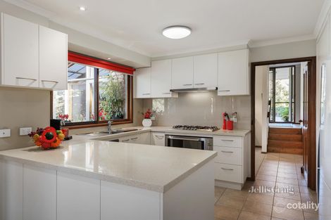 Property photo of 19 Snowball Road Eltham North VIC 3095