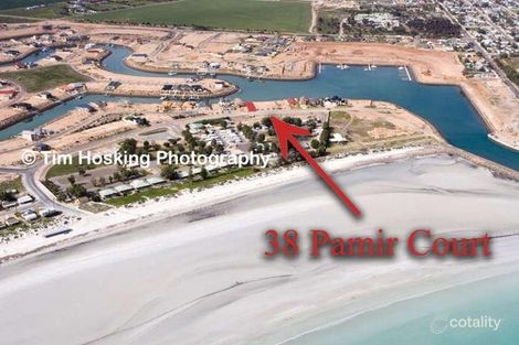 38 Pamir Ct, Wallaroo, SA 5556