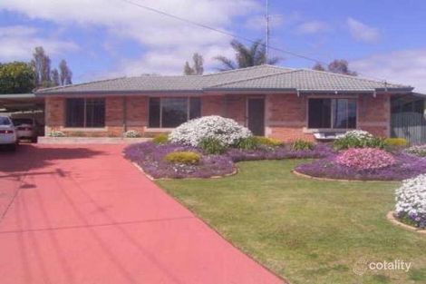 8 Lyons Way, Harvey, WA 6220