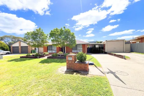 Property photo of 7 Mitta Grove Lavington NSW 2641
