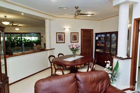 Property photo of 4 Seaside Place Blacks Beach QLD 4740