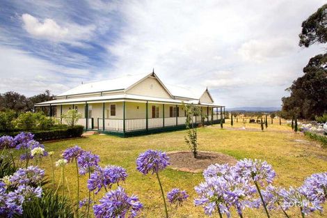 40 Mays Rd, Tyers, VIC 3844