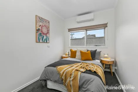 Property photo of 8A John Street Flemington VIC 3031