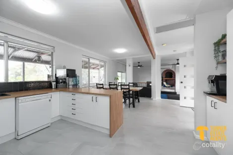 27 Fraser St, York, WA 6302