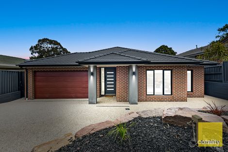 Property photo of 16 David Collins Drive Endeavour Hills VIC 3802