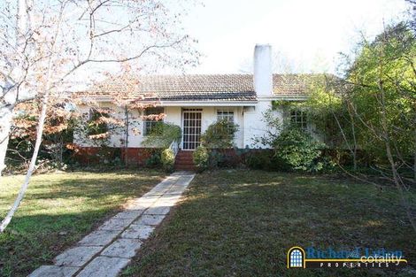 Property photo of 53 Flinders Way Griffith ACT 2603