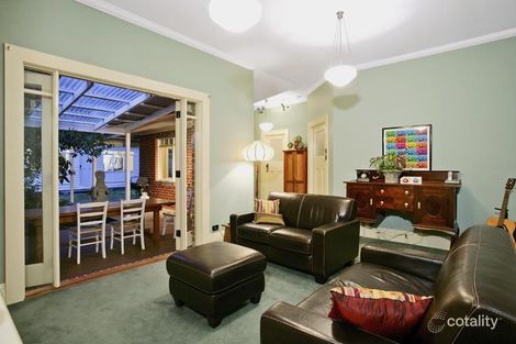 Property photo of 15 Wolseley Close Mont Albert VIC 3127