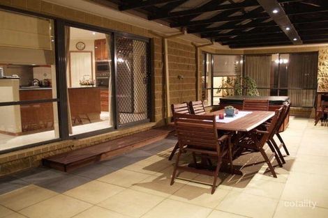 Property photo of 17 Cassinia Court Thurgoona NSW 2640