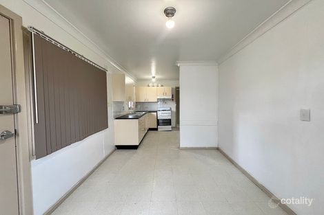 Property photo of 190 St Johns Road Bradbury NSW 2560