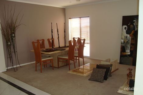 Property photo of 10 Kentia Court Aspendale Gardens VIC 3195