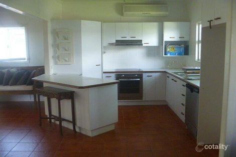 Property photo of 7 Schneider Avenue Labrador QLD 4215