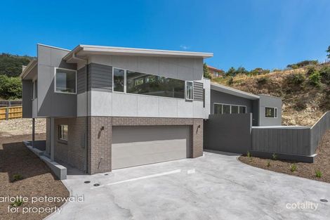 Property photo of 6 Tew Terrace Sandy Bay TAS 7005