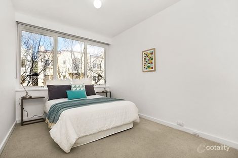 Property photo of 7/2A Robe Street St Kilda VIC 3182