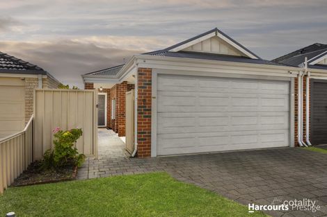 Property photo of 2/31 Lakey Street Southern River WA 6110