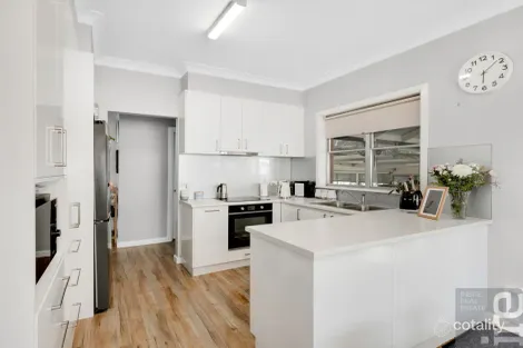 Property photo of 5 Floyd Avenue Wangaratta VIC 3677