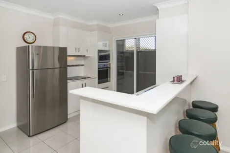 Property photo of 1/446 Hume Street Middle Ridge QLD 4350