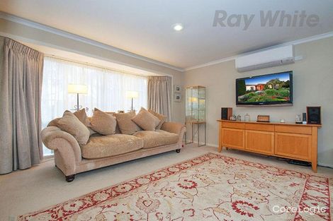 Property photo of 20 Azarow Circuit Croydon South VIC 3136