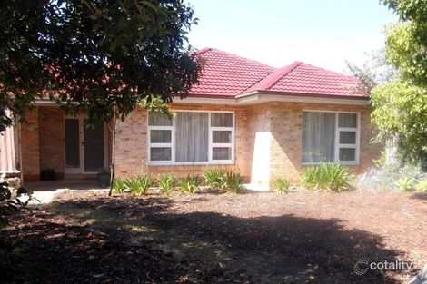 12 Somerfield Ave, Reynella, SA 5161