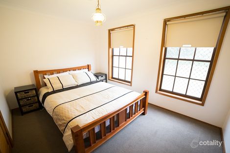 Property photo of 40 Sturt Circle Dubbo NSW 2830