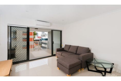 Property photo of 11/23 Allenby Street Spring Hill QLD 4000