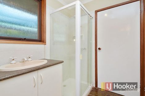 Property photo of 7 Mark Court Hampton Park VIC 3976