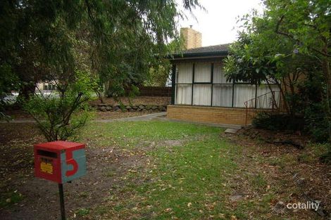 Property photo of 5 Cairn Court Frankston VIC 3199