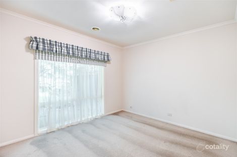 Property photo of 3 Sage Place Rowville VIC 3178