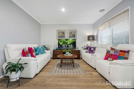 Property photo of 5 Malfoy Mews Cranbourne West VIC 3977